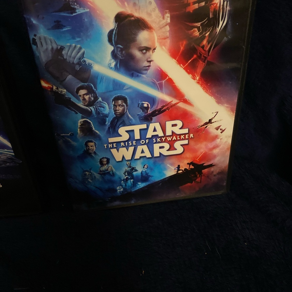 DVD Bundle - Picture 4 of 7